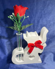 Katze mit Rose